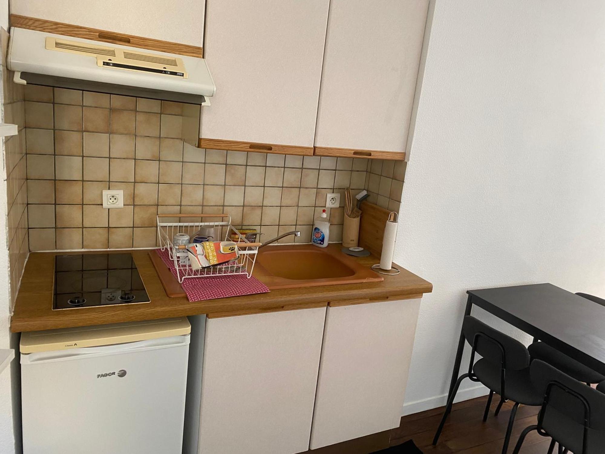דיז'ון Haut De Jardin Dans Une Maison מראה חיצוני תמונה